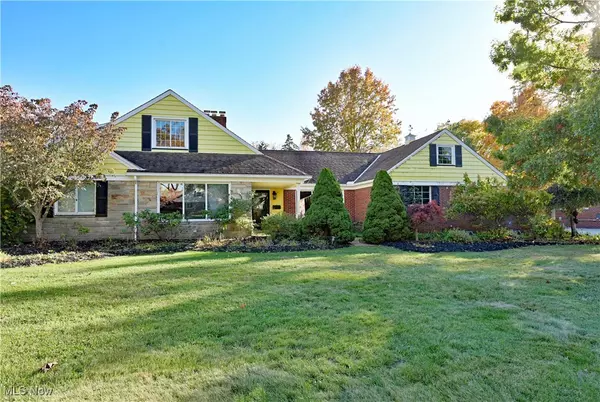 Westlake, OH 44145,23327 S Melrose DR