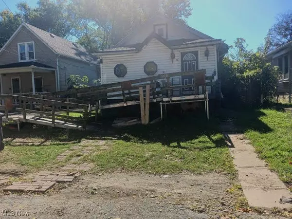 Akron, OH 44314,1178 Welsh AVE