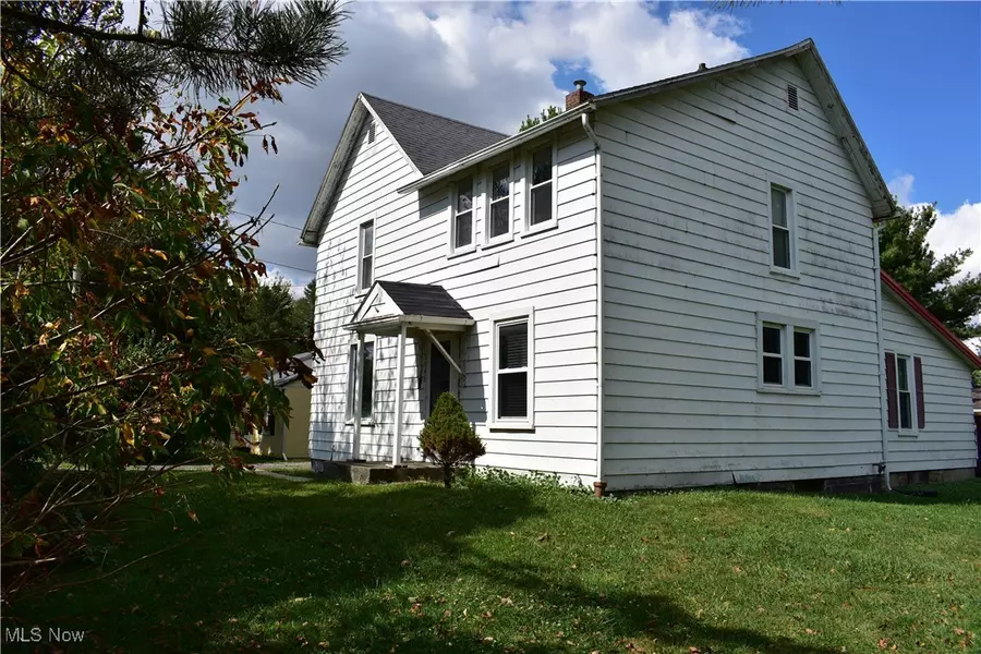 5446 Lincoln HWY, Crestline, OH 44827