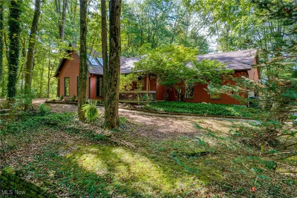 5044 Sherman Wood DR, Kent, OH 44240