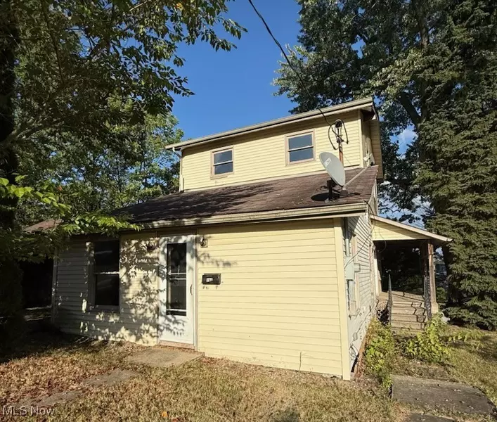 246 N Madison AVE, Salem, OH 44460
