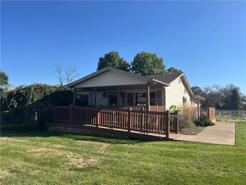 3103 Wattova RD NW, Massillon, OH 44646