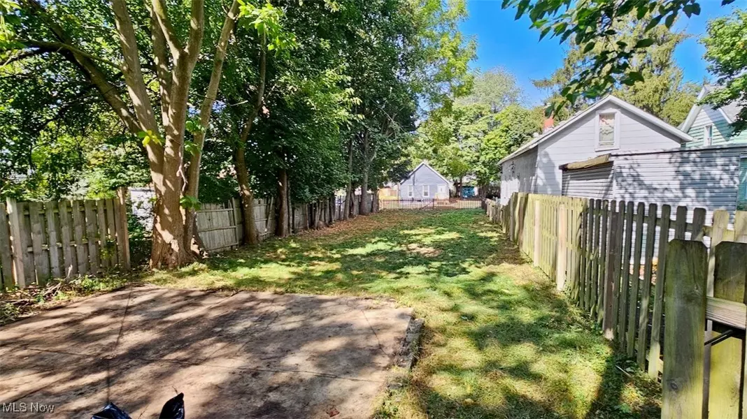 7119 Elton AVE, Cleveland, OH 44102