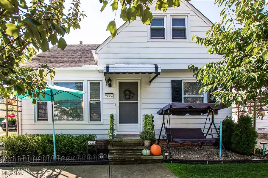 29306 Oakdale RD, Willowick, OH 44095