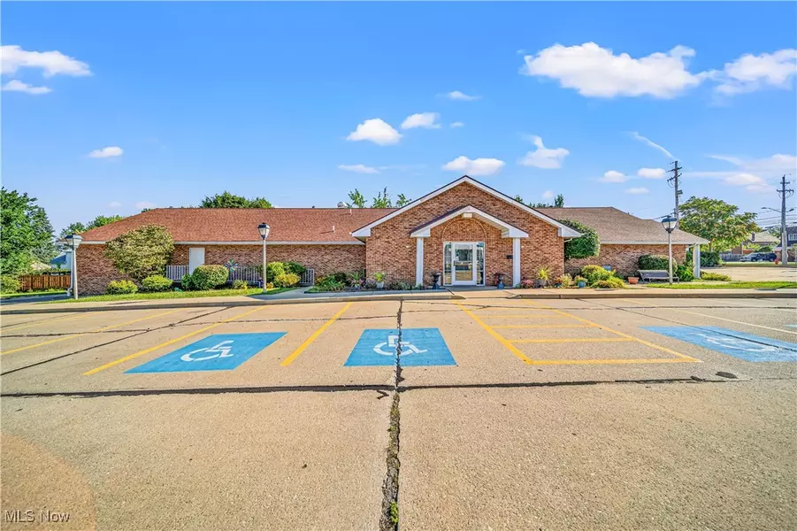 29303 Euclid AVE, Wickliffe, OH 44092