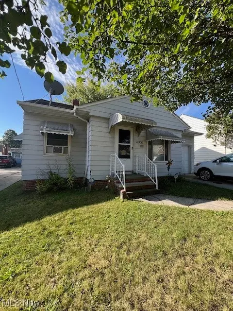 Garfield Heights, OH 44125,11006 McCracken RD