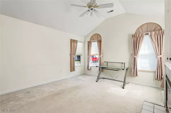 Tallmadge, OH 44278,518 Morningstar DR