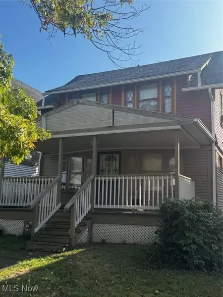 727 E 118th ST, Cleveland, OH 44108