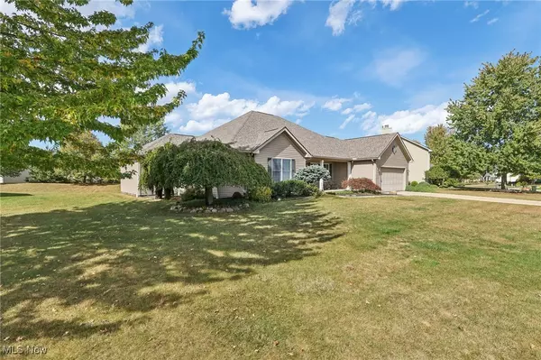 Avon, OH 44011,37826 Briar Lakes DR