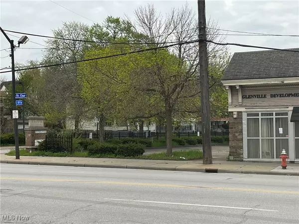 Cleveland, OH 44108,10640 Saint Clair AVE
