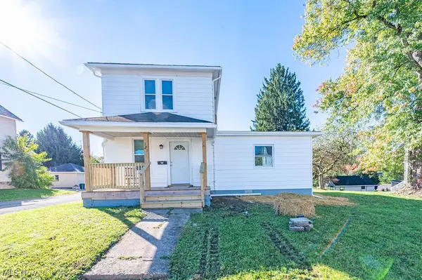 385 Park AVE, East Palestine, OH 44413