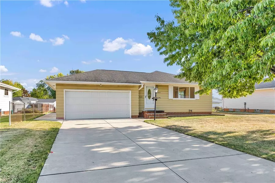 34622 Iris LN, Eastlake, OH 44095