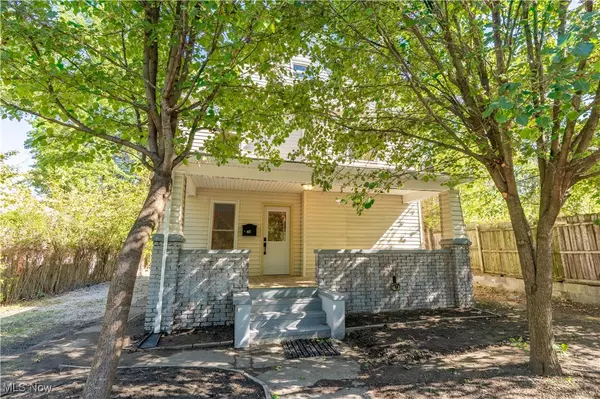 Akron, OH 44307,817 Raymond ST