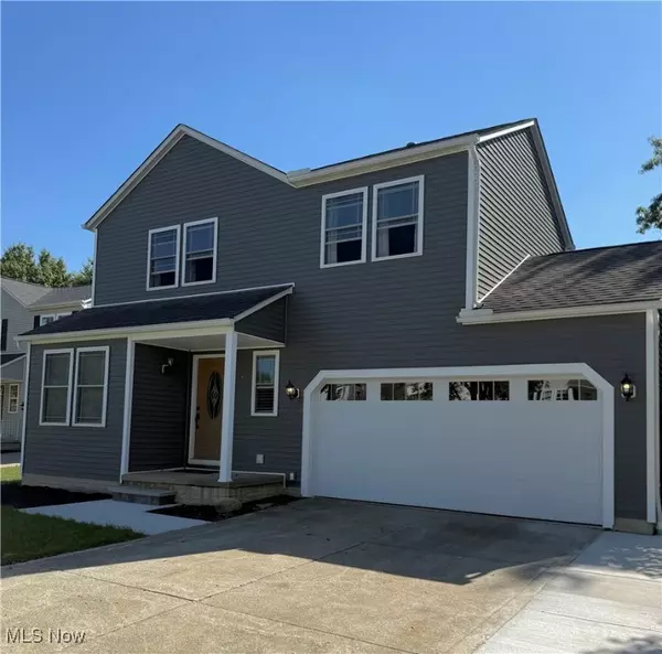 Medina, OH 44256,970 Pine Tree CT