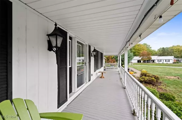 Madison, OH 44057,12 Square Circle DR