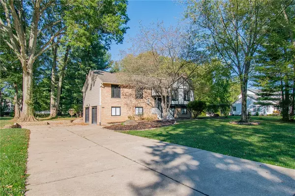 Massillon, OH 44646,6519 Lorraine AVE NW