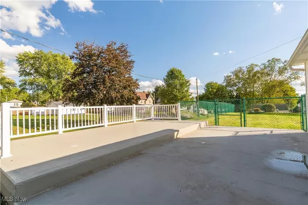 Navarre, OH 44662,303 Wooster ST NW