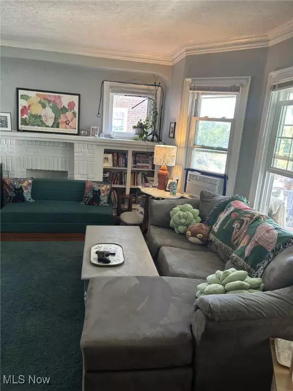 Cleveland Heights, OH 44118,3220 E Berkshire RD #2