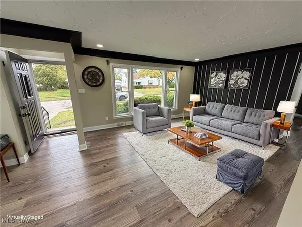 Maple Heights, OH 44137,20634 Centuryway RD