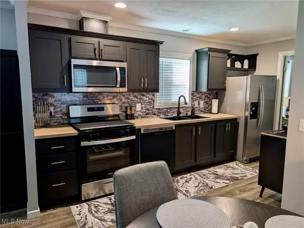 Amherst, OH 44001,311 Oak #311