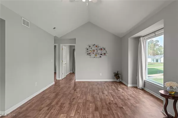 Mayfield Heights, OH 44124,1126 Iroquois AVE