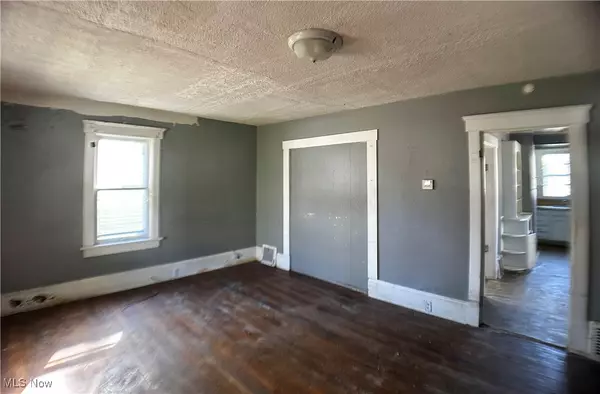 Canton, OH 44708,521 Columbus AVE NW