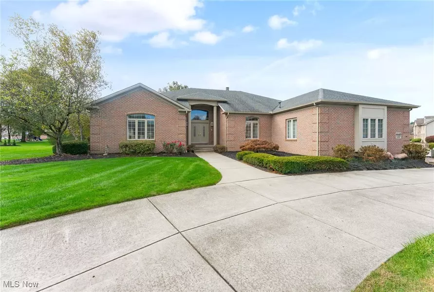 4445 Saint Angela PL, Canfield, OH 44406