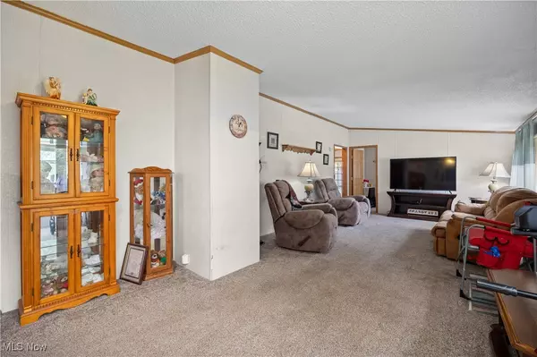Elyria, OH 44035,123 Catawba CT