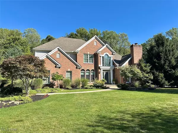 7245 Boulder Wood DR, Broadview Heights, OH 44147