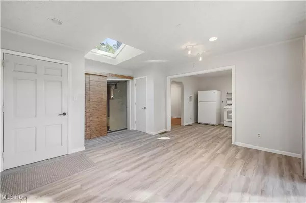 Warren, OH 44484,8936 Stetson DR NE