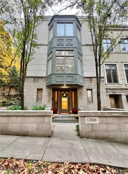 12666 Mayfield RD, Cleveland Heights, OH 44106