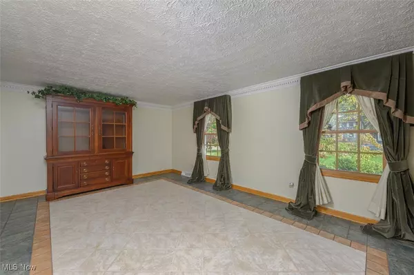 Uniontown, OH 44685,10531 Newbury AVE NW