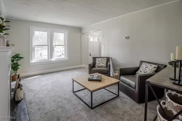 Massillon, OH 44646,327 Stewart AVE SW