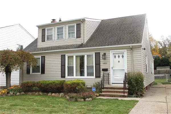 Garfield Heights, OH 44125,12812 Maple Leaf DR