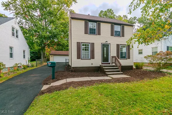 South Euclid, OH 44121,1827 Maywood RD