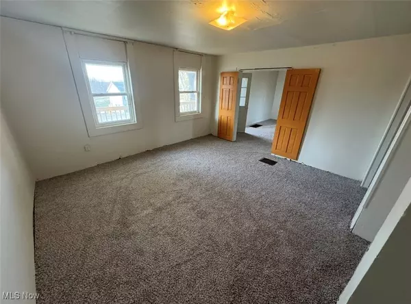 Zanesville, OH 43701,3570 Ridge RD