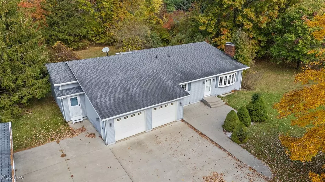 9019 Smith RD, Litchfield, OH 44253