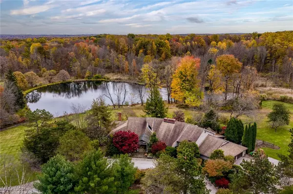 16310 Valley RD, Auburn, OH 44023