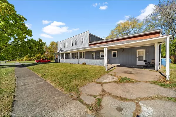 Lorain, OH 44055,2851 Oakwood AVE