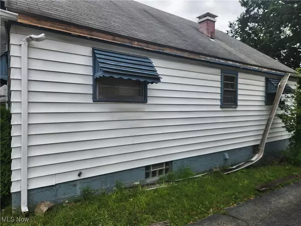 Youngstown, OH 44502,564 Miller ST