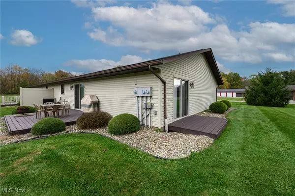 Dover, OH 44622,1232 Schneiders Crossing RD NW #A