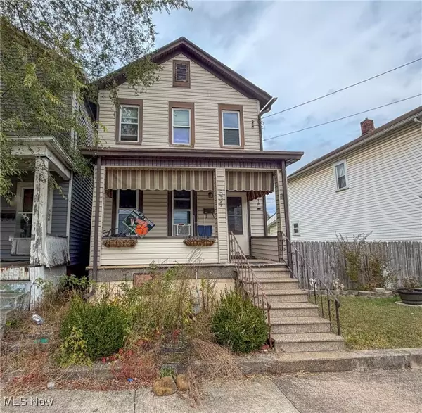 East Liverpool, OH 43920,534 1st ST