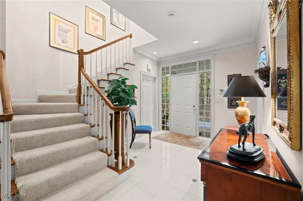 Wadsworth, OH 44281,5534 State RD