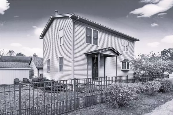 Columbiana, OH 44408,110 N Cross ST