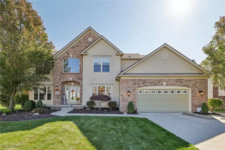 4641 Stag Thicket LN, Brunswick, OH 44212