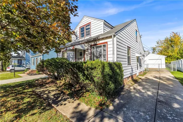 Euclid, OH 44117,1487 E 193rd ST