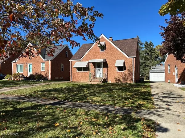 Parma Heights, OH 44130,5926 Deering AVE