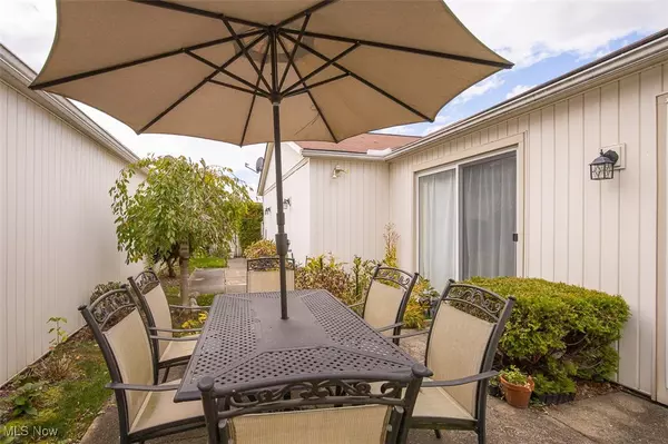 North Ridgeville, OH 44039,4863 White Pine WAY