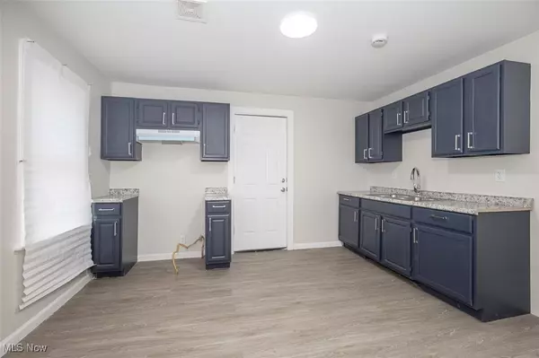 Cleveland, OH 44109,4502 Bush AVE