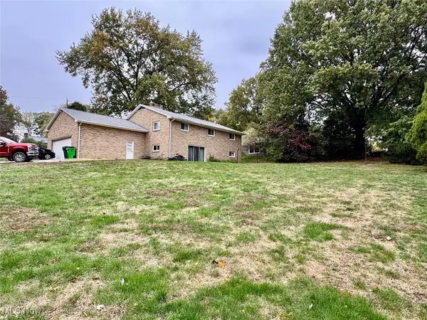 North Canton, OH 44720,714 Pershing AVE SE